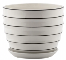 Load image into Gallery viewer, Ribbed Pot W/ Saucer
