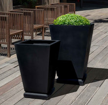 Load image into Gallery viewer, Westmere Planter

