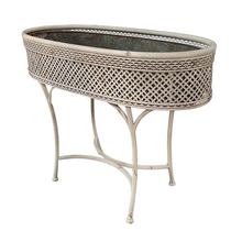 Load image into Gallery viewer, Highlands Planter w/ Liner
