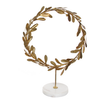 Load image into Gallery viewer, Metal Mistletoe Wreath
