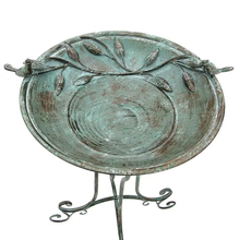 Load image into Gallery viewer, &quot;Two Birds&quot; Iron Birdbath
