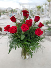 Load image into Gallery viewer, Arranged Roses
